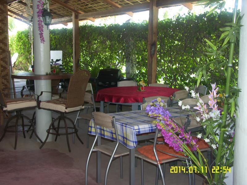 Hotel Sisters Inn Moalboal Exterior foto